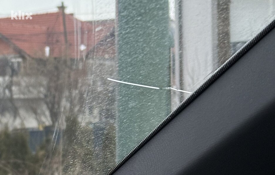 Troškovi zamjene prednje šoferšajbne i kalibracija lako se penju na četiri cifre