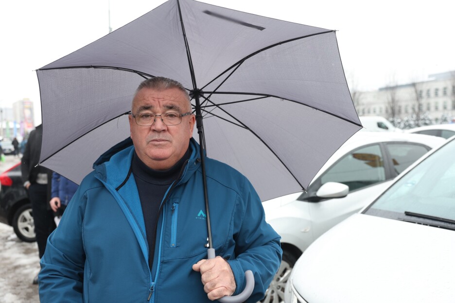 Muriz Memić i danas pružio podršku mladima na protestima (Foto: S. S./Klix.ba)