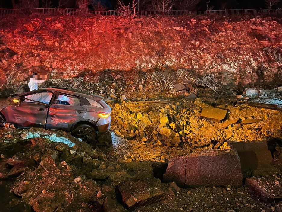 Automobil koji je pogođen u Jerusalemu (Foto: Magen David Adom)