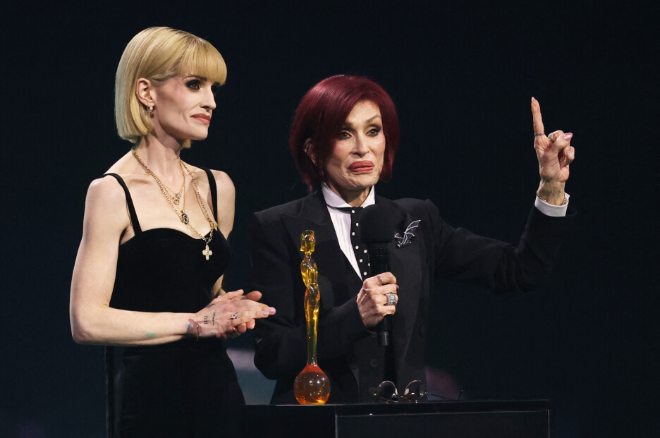 Kelly i Sharon Osbourne (Foto: Reuters)