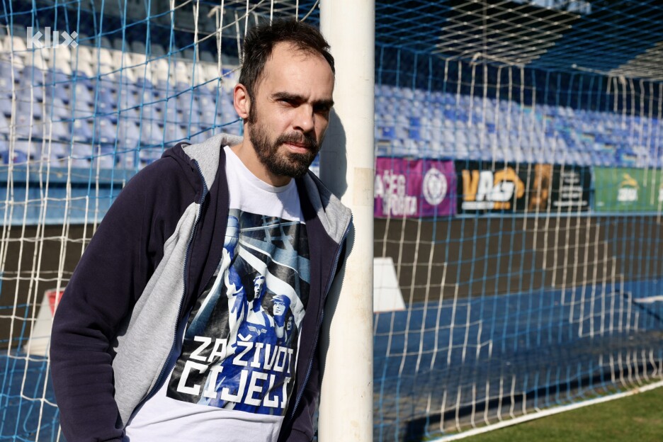 Jasenko Pašić navodi da je predstava 