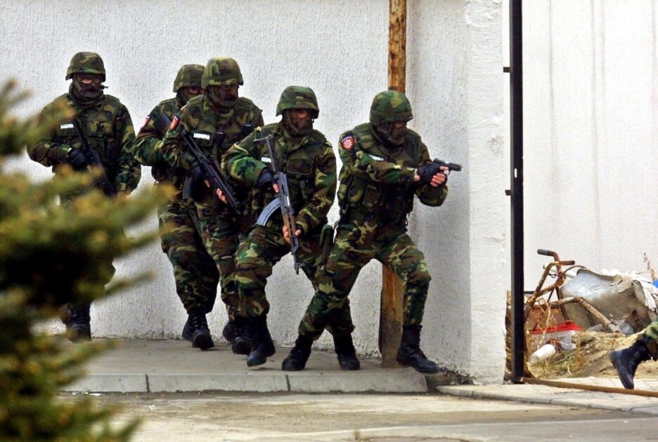 Akcija Sablja, 14. mart 2003. (Foto: EPA-EFE)