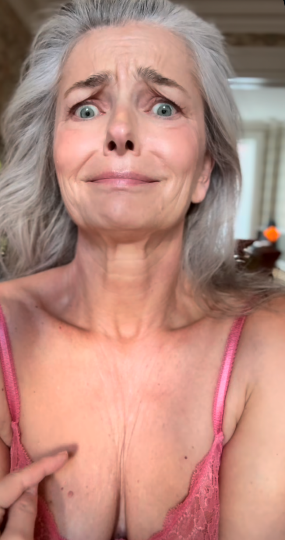 Paulina Porizkova (Screenshot/Instagram)