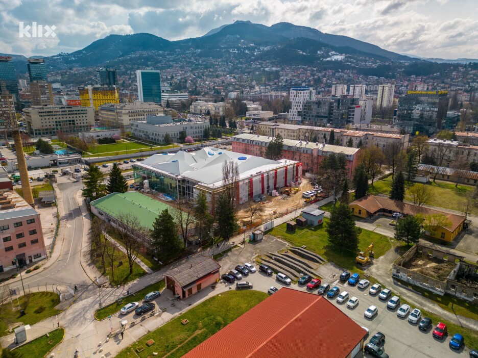 Izgled biblioteke dočarava kako bi trebao izgledati cijeli Kampus (Foto: J. B./Klix.ba)