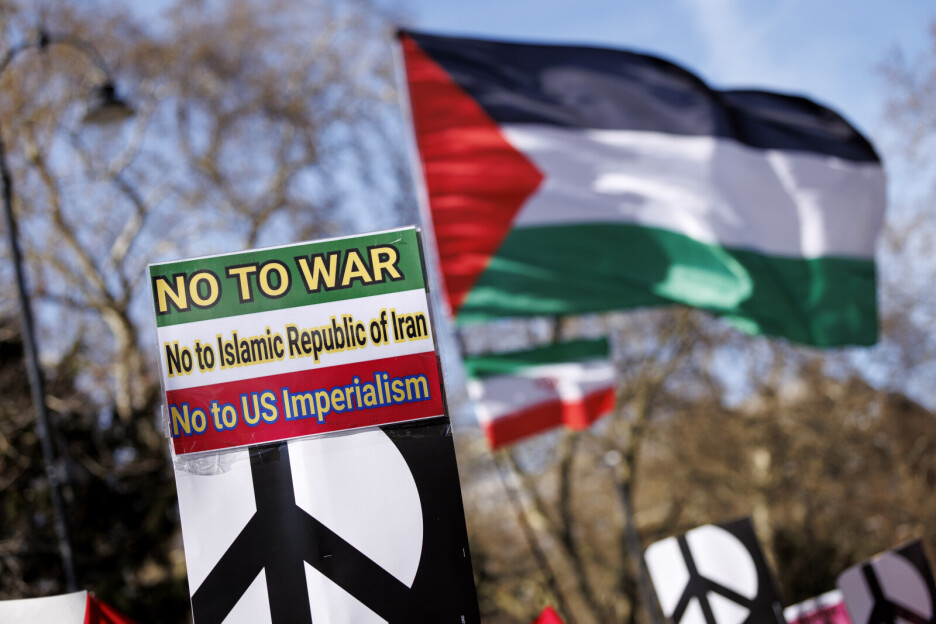 Veliki protesti su jučer održani i u Londonu (Foto: EPA-EFE)