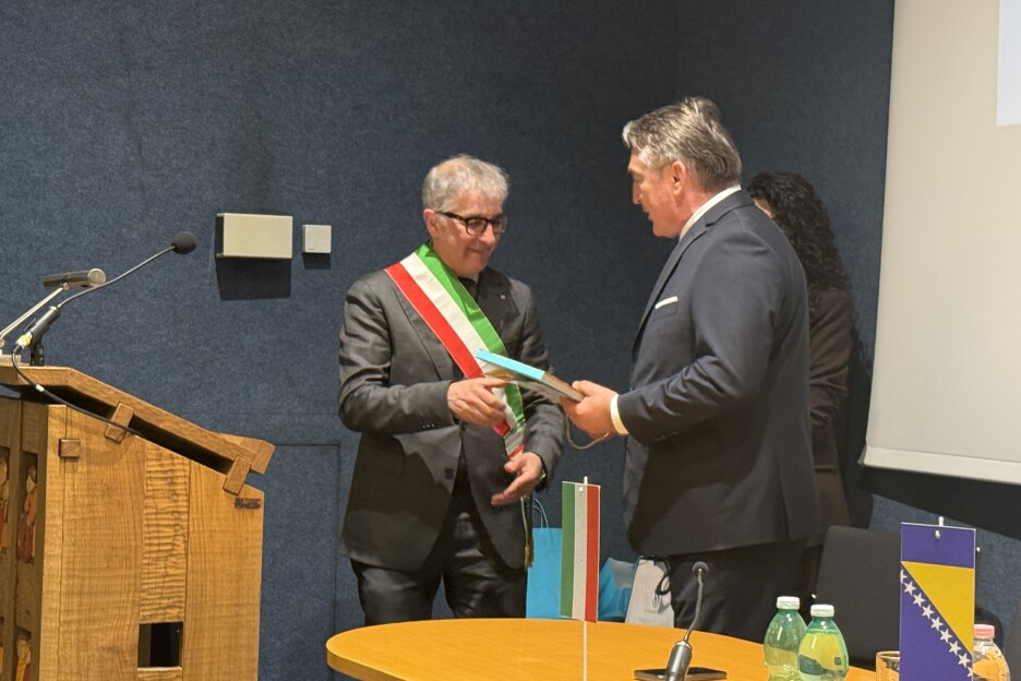 Član Predsjedništva BH Željko Komšić je boravio u Italiji na poziv Udruženja građana 
