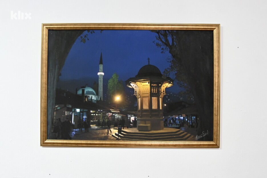 U prostoru Muzeja otvorena je i izložba fotografija Esada Lukača (Foto: V. D./Klix.ba)
