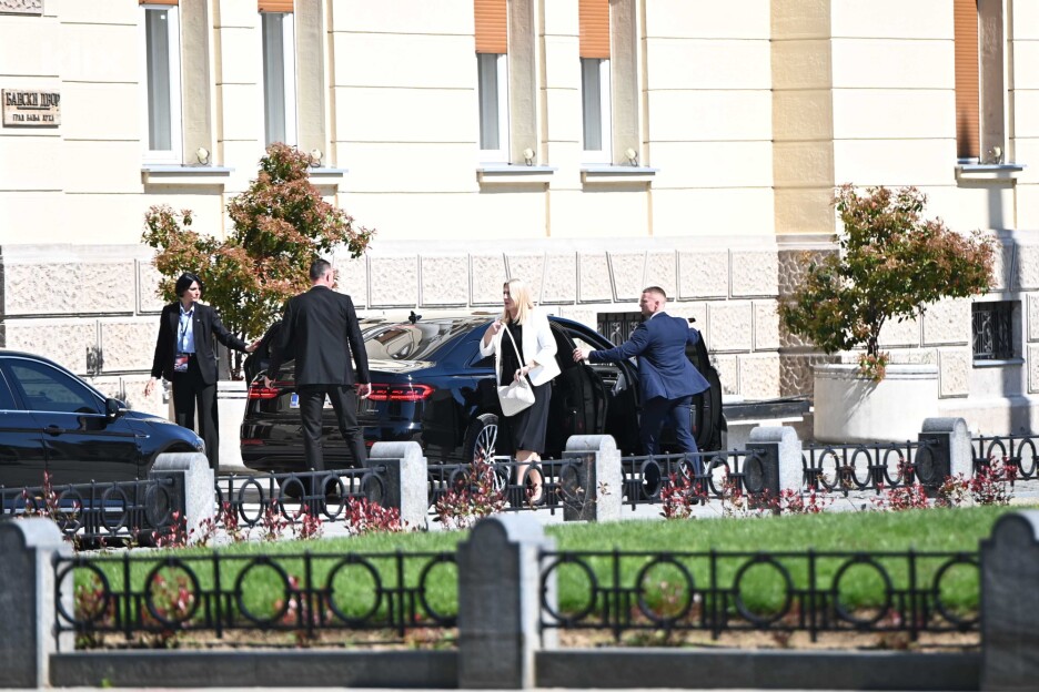 Željka Cvijanović stigla u Banski Dvor (Foto: E. M./Klix.ba)
