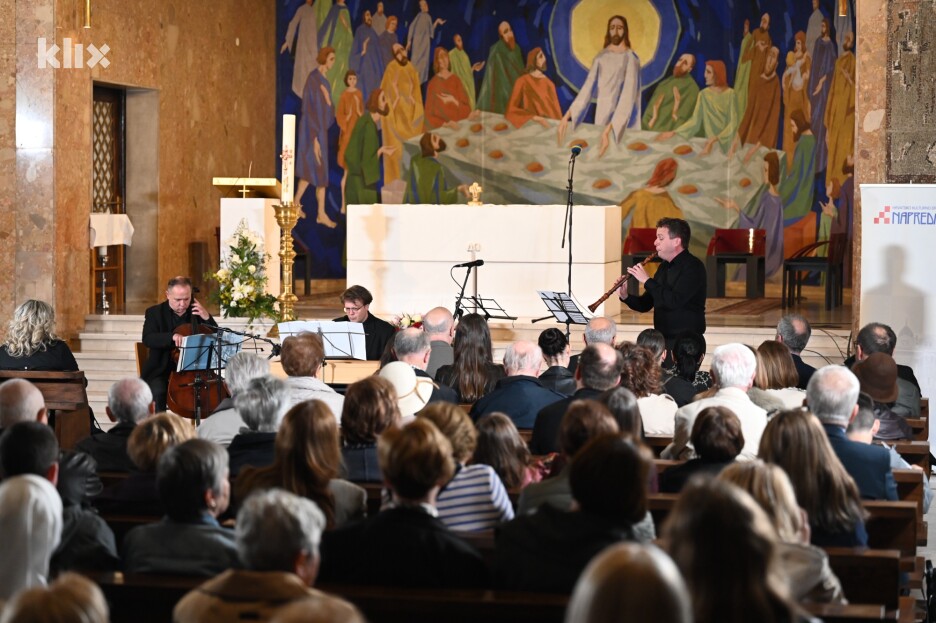 Članovi ansambla svojim bogatim iskustvom doprinose kulturnom i umjetničkom životu Hrvatske (Foto: T. S./Klix.ba)