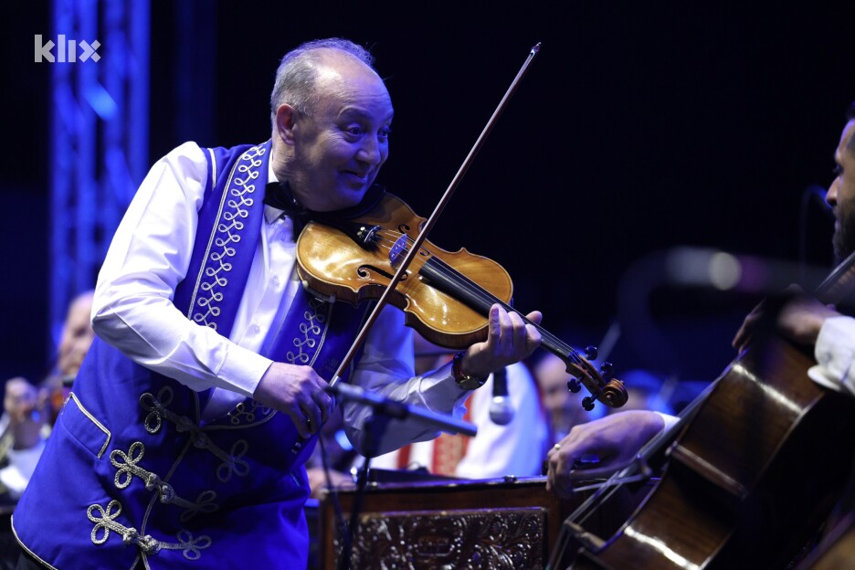 Orkestar je izvodio klasična djela, kao i tradicionalne romske melodije (Foto: S. S./Klix.ba)