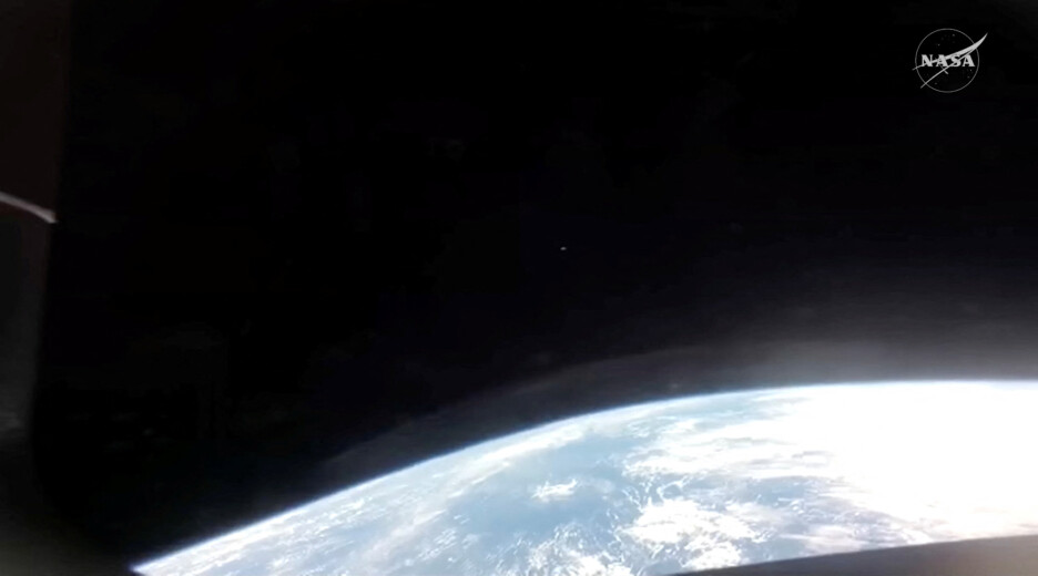 Pogled na Zemlju prije nego što su ušli u atmosferu (Foto: Reuters)
