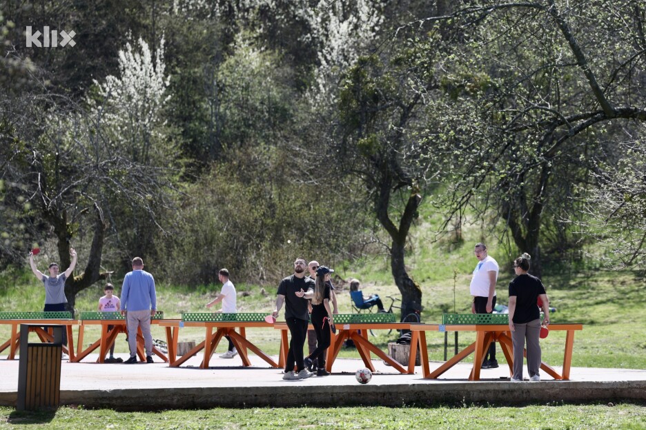 Mnogi su slobodno vrijeme iskoristili i za sportske aktivnosti (Foto: S. S./Klix.ba)