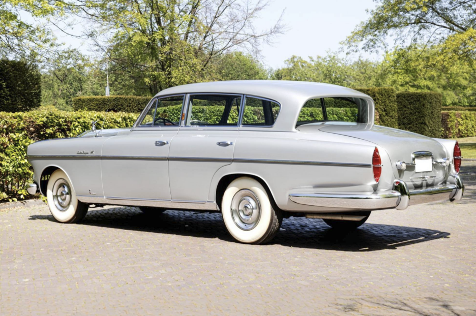 Rolls-Royce Silver Wraith