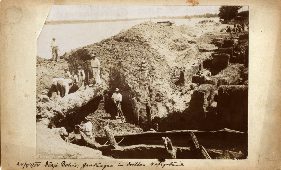 Iskopavanje Donje Doline 1904. godine(Foto: Porodična ostavština Vejsila Ćurčića)