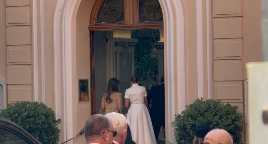 Melina Džinović odabrala je retro vjenčanicu (Foto: Telegraf.rs)