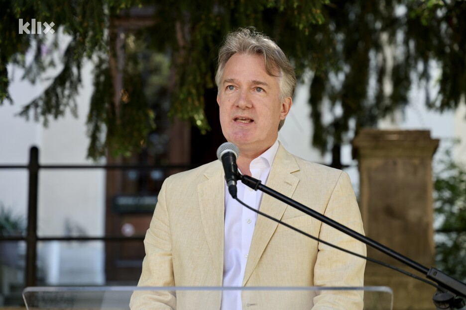 Ambasador Velike Britanije u BiH Julian Reilly rekao je da njegova zemlja s ponosom podržava Zemaljski muzej (Foto: I. Š./Klix.ba)