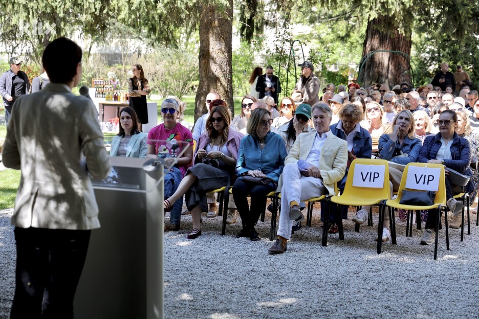 Prisutni su uživali u izvedbama najljepših bh. sevdalinki (Foto: I. Š./Klix.ba)