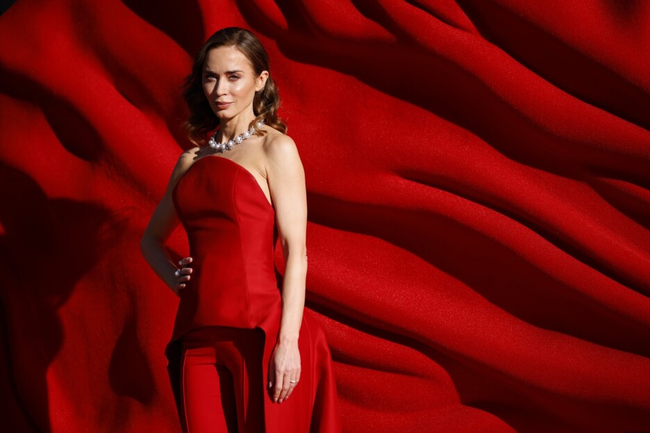 Blunt je za ovu priliku odabrala crveno odijelo, (Foto: EPA-EFE)