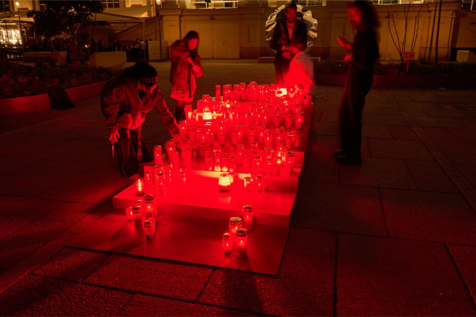 Instalacija Šejle Kamerić 