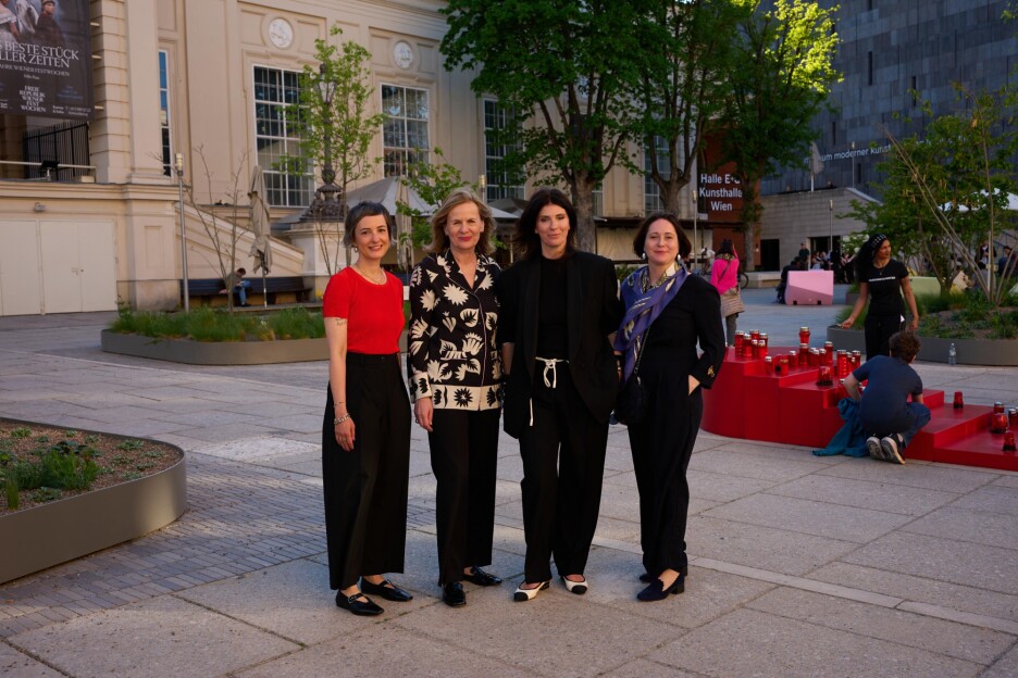 Glavna kustostica MuseumsQuartiera Astrid Peterle, direktorica Kunsthaus Vienna Bettina Liedl, bh. umjetnica Šejla Kamerić i kustosica Vanja Žanko (Foto: Vedran Husremović)