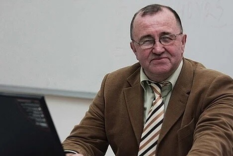 Izudin Kešetović, profesor ekonomije