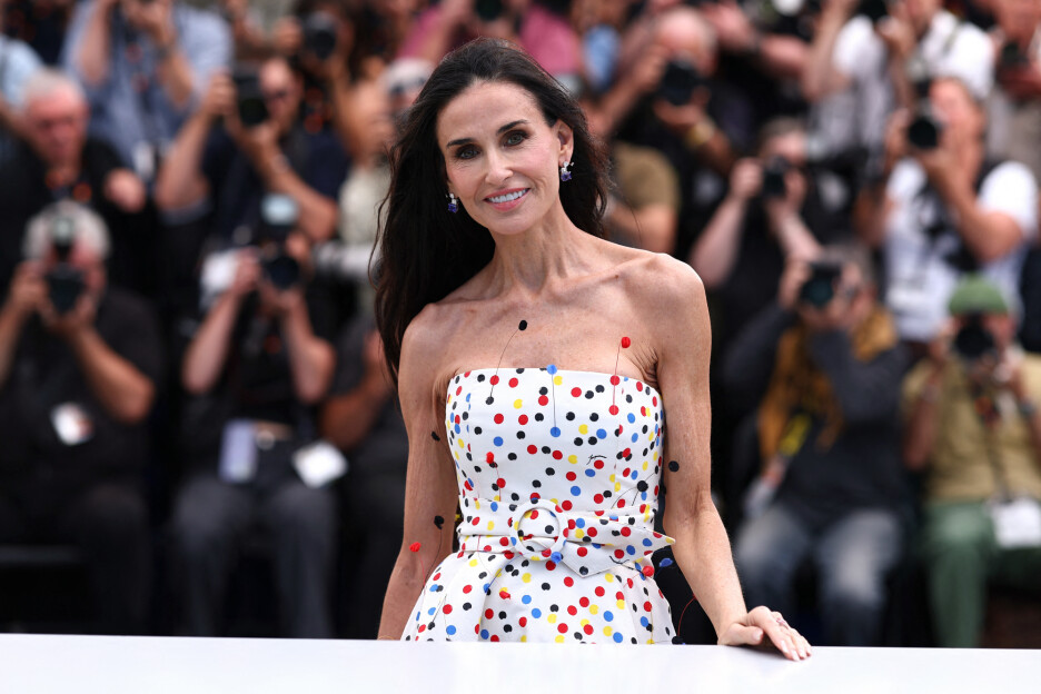 Demi Moore u Jacquemus haljini (Foto: Reuters)