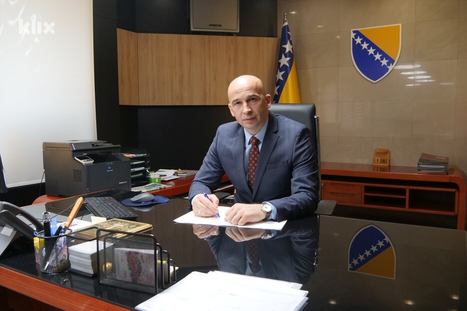 Nezir Pivić