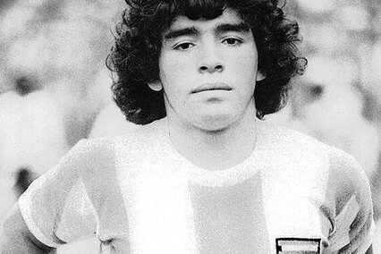 Maradona je sa 16 godina debitovao za Argentinu