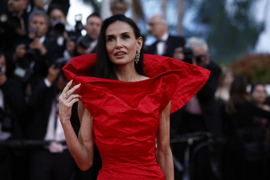 Moore je članica žirija ovogodišnjeg Cannes Film Festivala zajedno s filmskim stvaraocima i glumcima, uključujući Stellana Skarsgarda, Chloé Zhao i Ruth Negga (Foto: Reuters)