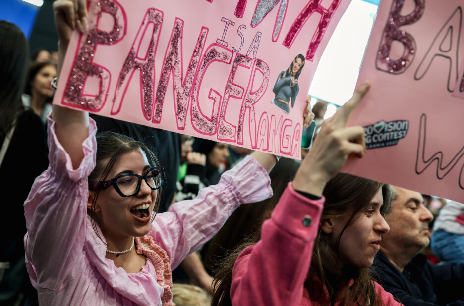 Doček pobjednice Eurosonga na aerodromu u Sofiji (Foto: AP)