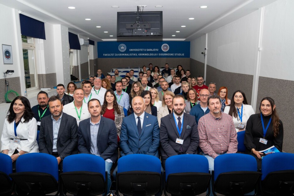 Stručnjaci su posebno naglasili potrebu za donošenjem krovnog zakona o kritičnoj infrastrukturi kako bi se eliminisale strukturne ranjivosti sistema u Bosni i Hercegovini