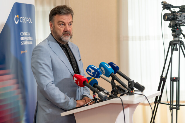 Admir Mulaosmanović, historičar