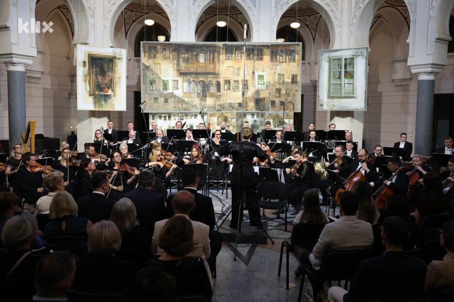 Publika je tokom večeri imala priliku uživati u jedinstvenom muzičkom doživljaju (Foto: S. S./Klix.ba)