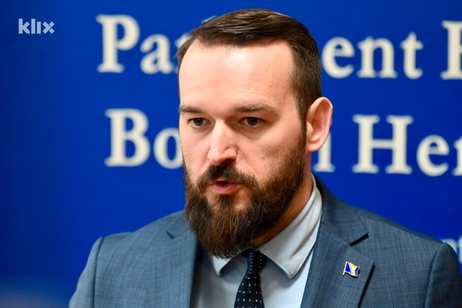 Admir Čavalić, ekonomista i zastupnik u Predstavničkom domu Parlamenta FBiH (Foto: V. D./Klix.ba)