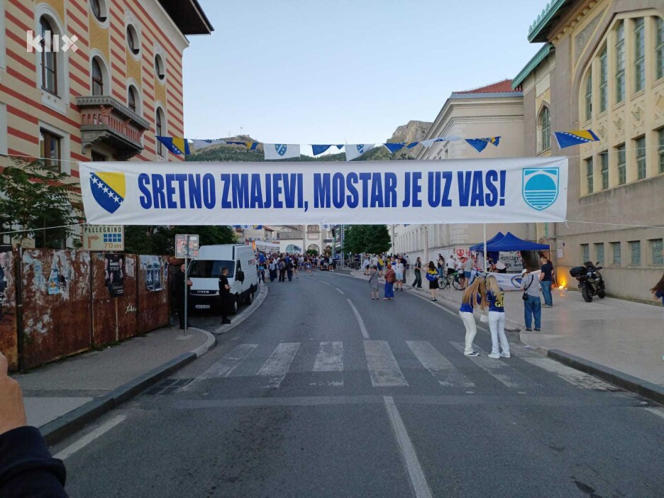 Podrška Zmajevima iz Mostara (Foto: T. B./Klix.ba)