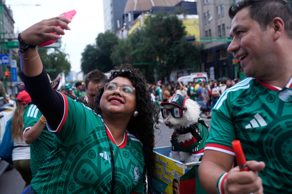 APTOPIX Mexico WCup Soccer Reaction (Foto: AP)