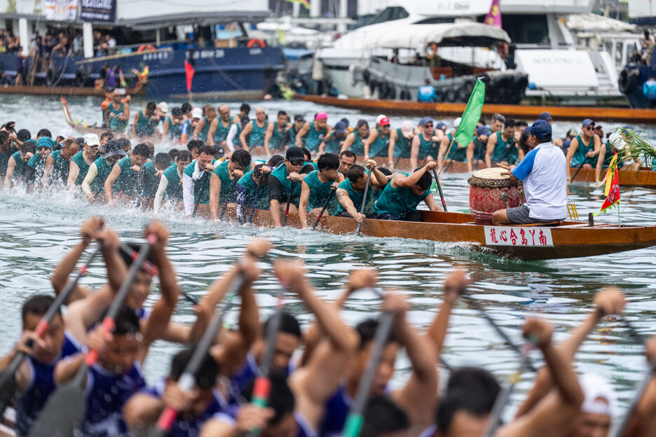 Hong Kong Dragon Boat Festival (Foto: AP)