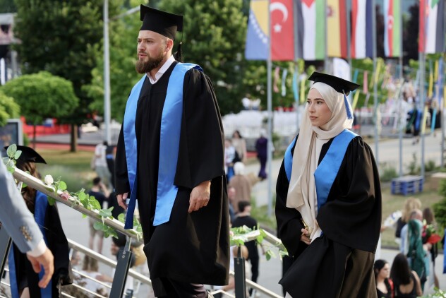 Diplomu su dobila  294 diplomanta (Foto: I. Š./Klix.ba)