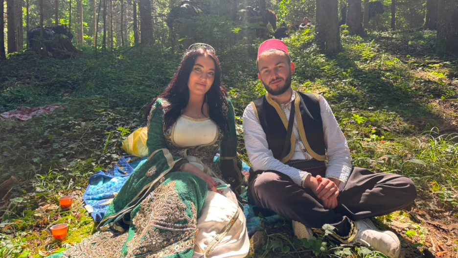 Malik i Šerifa, konjanici iz Prusca (Foto: MINA)