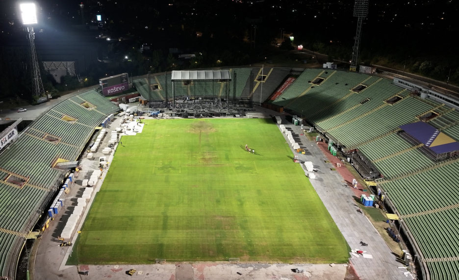 stanja terena na dan 03.august snimljena poslije koncerata Dine Merlina na Stadionu Koševo - prije servisa