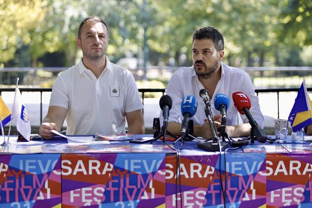 Potpisivanje ugovora o saradnji Općina Novi Grad i SFF u Centru Safet Zajko (Foto: I. Š./Klix.ba)