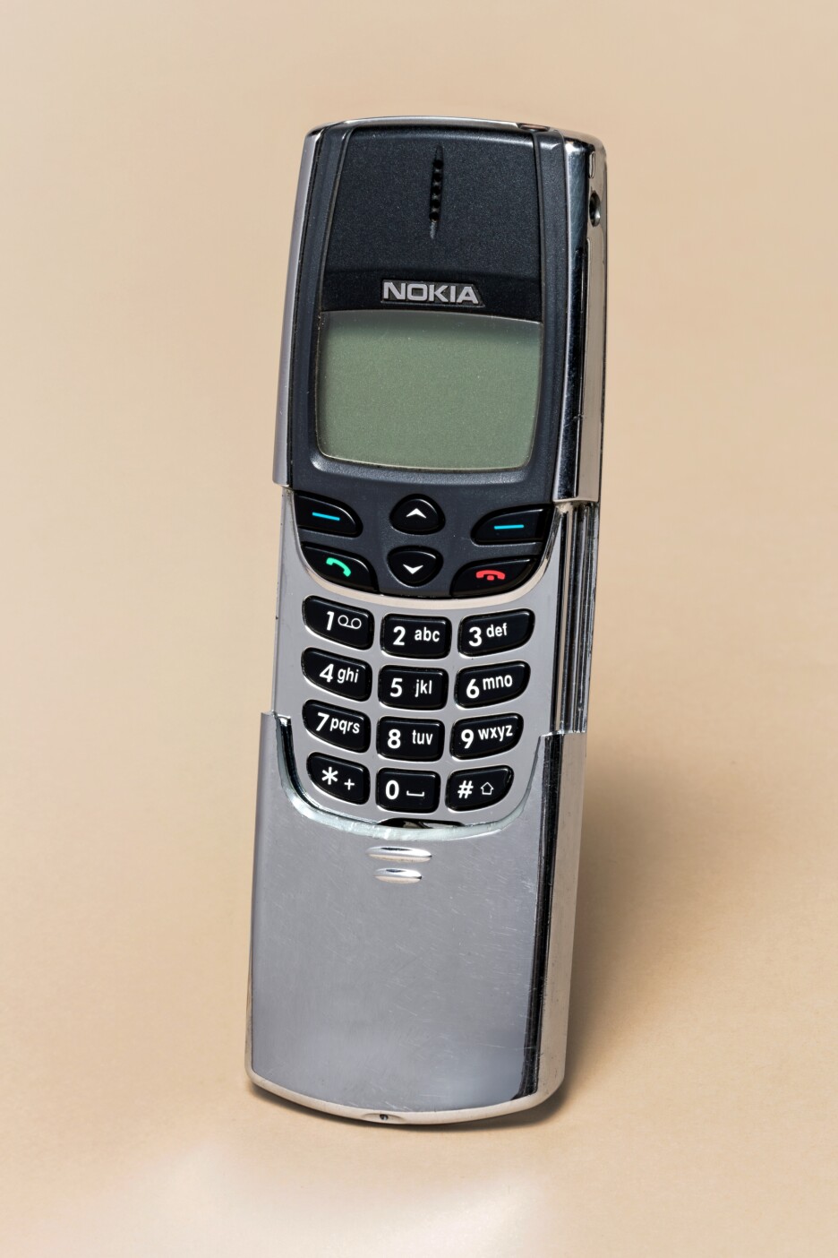 Nokia 8810 (Foto: Shutterstock)