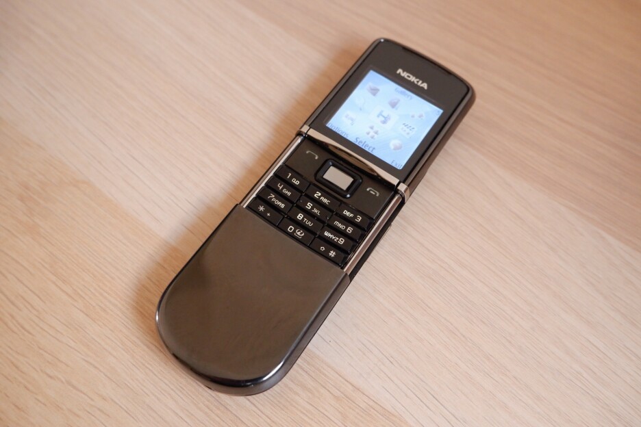 Nokia 8800 Sirocco (Foto: Shutterstock)