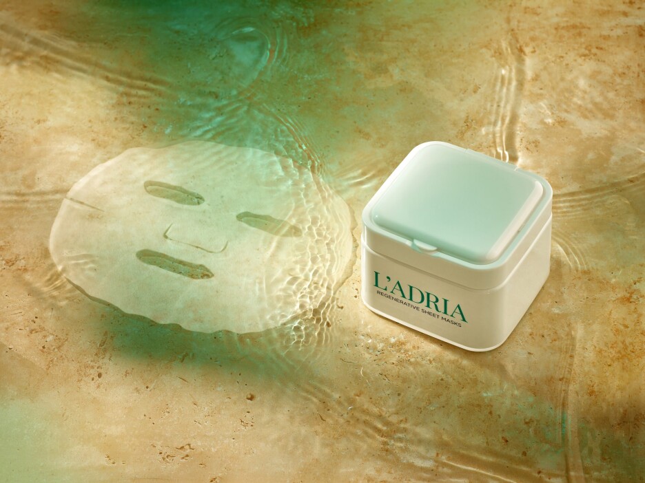 L'ADRIA Sheet maske