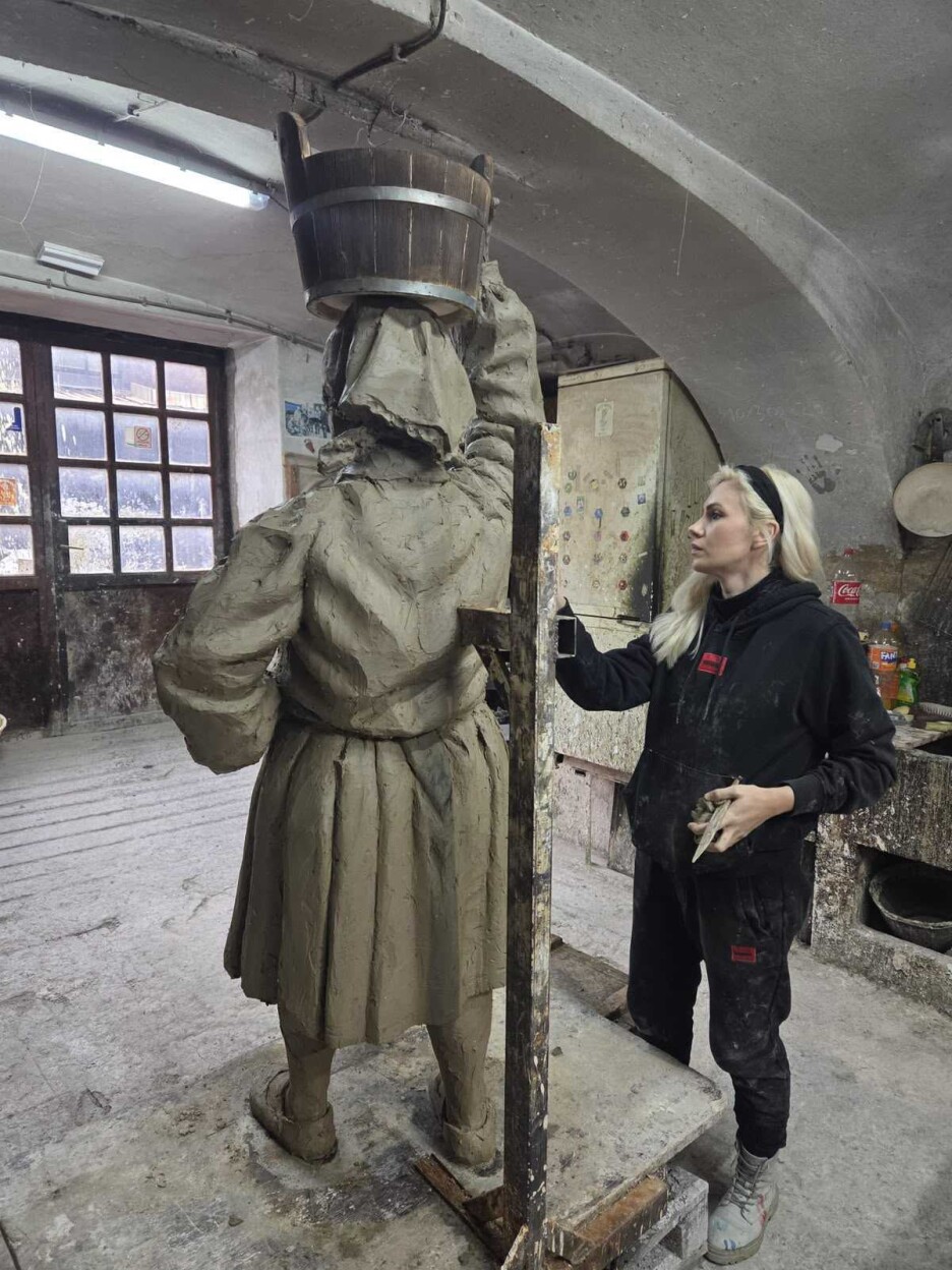 Za jedan veći spomenik u prirodnoj veličini potrebno je i do dva mjeseca samo za modeliranje (Foto: Privatna arhiva)