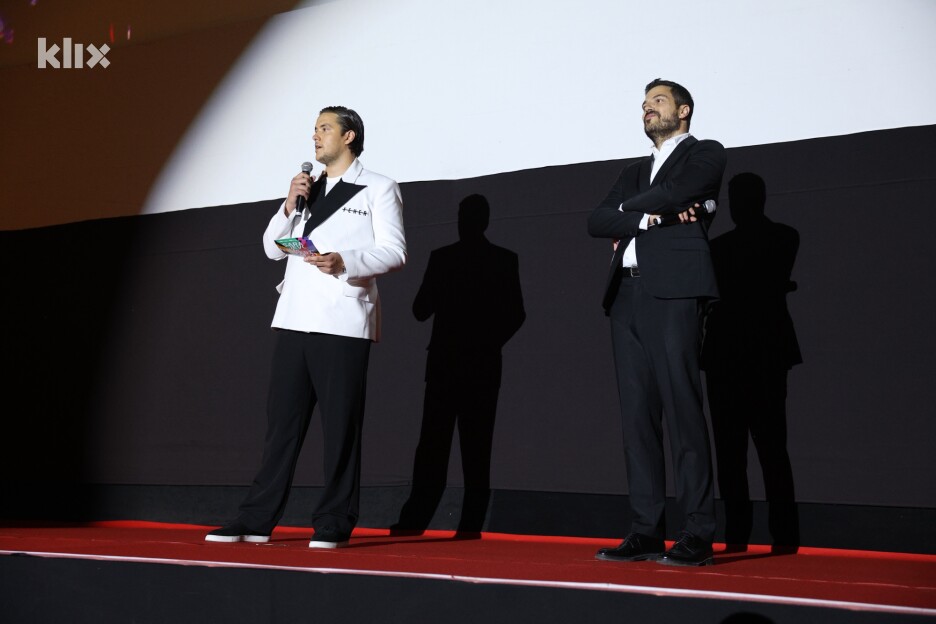 Prisutne je pozdravio voditelj ceremonije Kerim Čutuna i direktor Sarajevo Film Festivala Jovan Marjanović (Foto: T. S./Klix.ba)