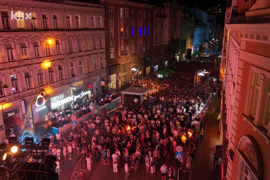 Publika je plesala do kasno u noć (Foto: J. B./Klix.ba)
