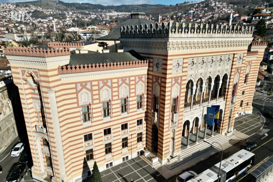 Vijećnica je nakon obnove zasijala u punom sjaju (Foto: D. Š./Klix.ba)