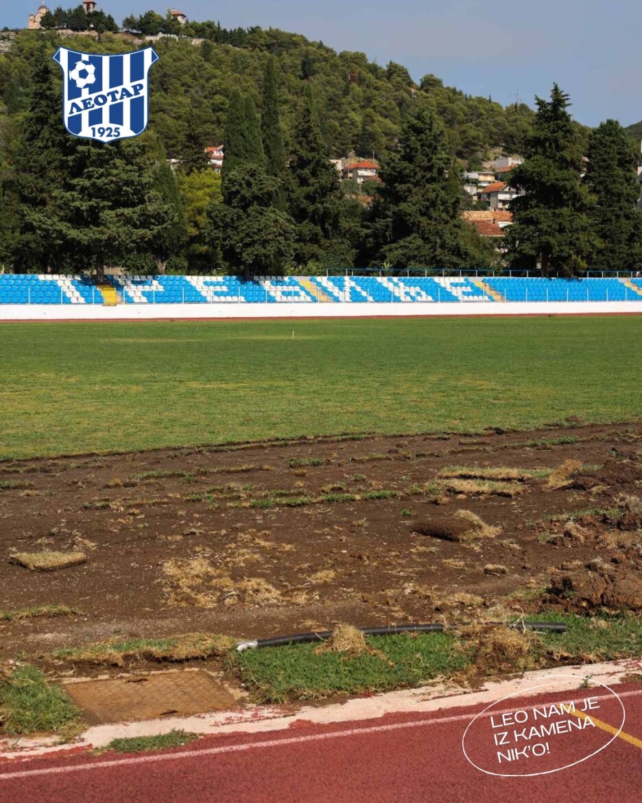 Zamjena trave na stadionu Police (Foto: FK Leotar)