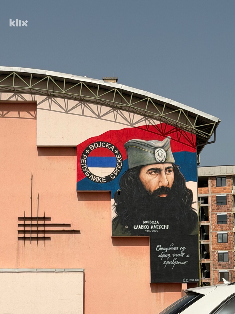 Mural je oslikan na jednoj od zgrada u blizini Parka 